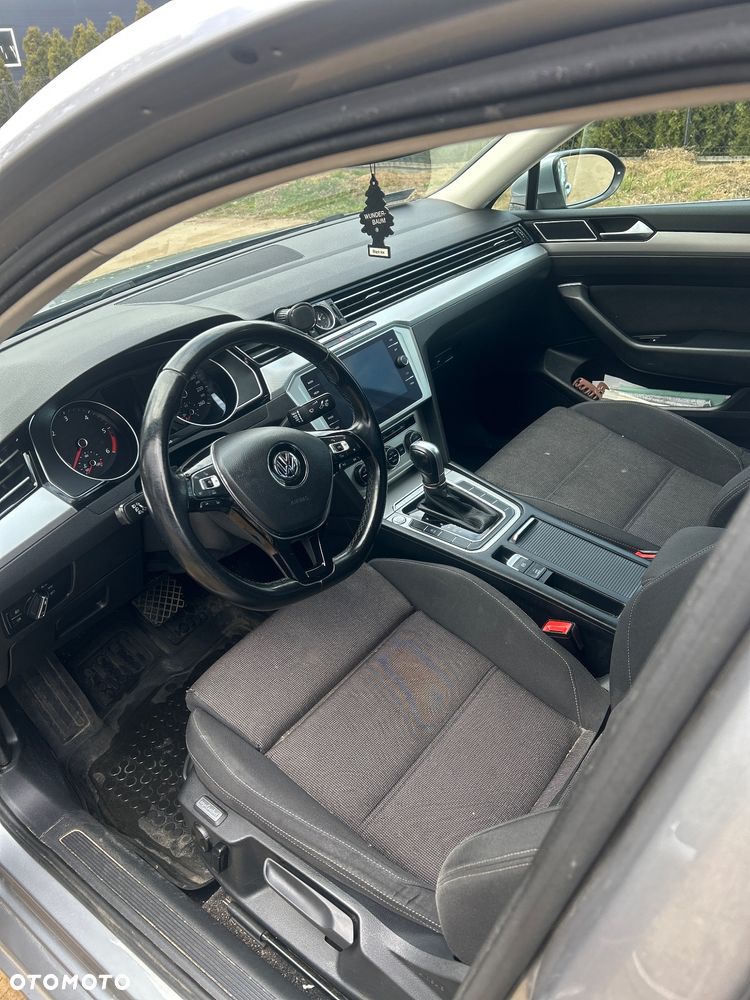 Volkswagen Passat 2.0 TDI BMT Comfortline DSG7 - 9