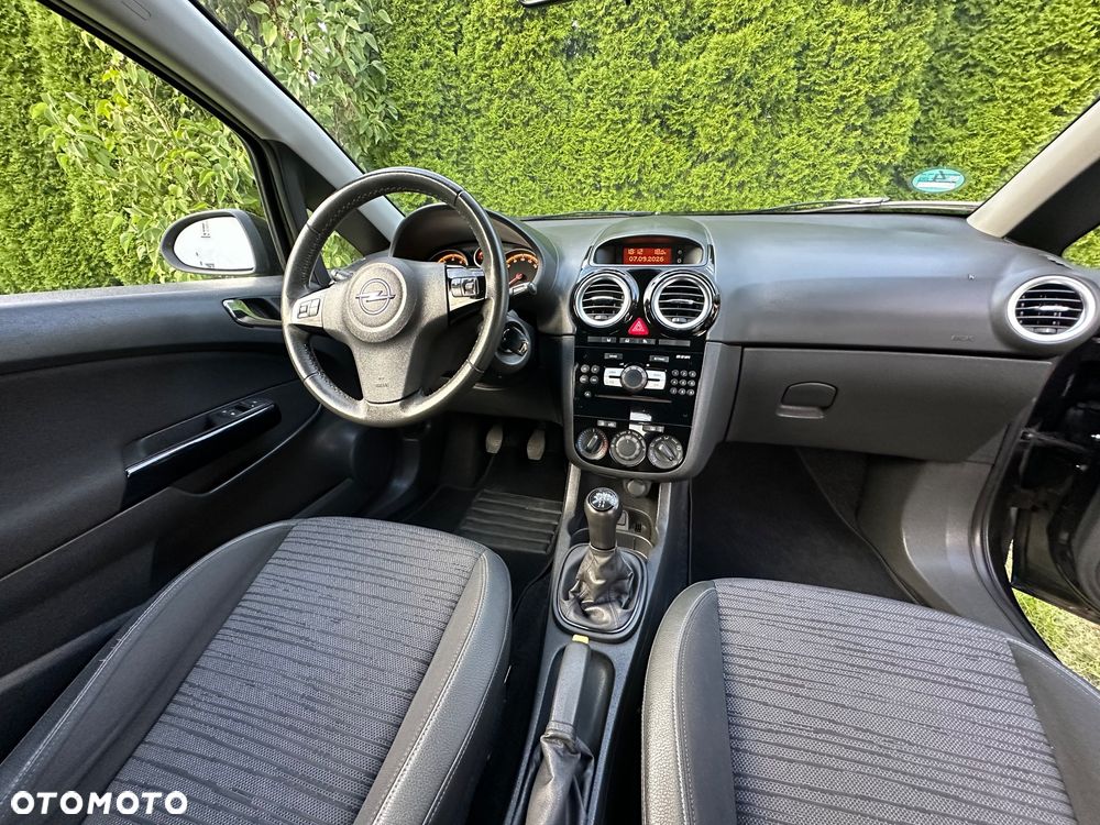 Opel Corsa 1.4 16V Color Elegance - 8