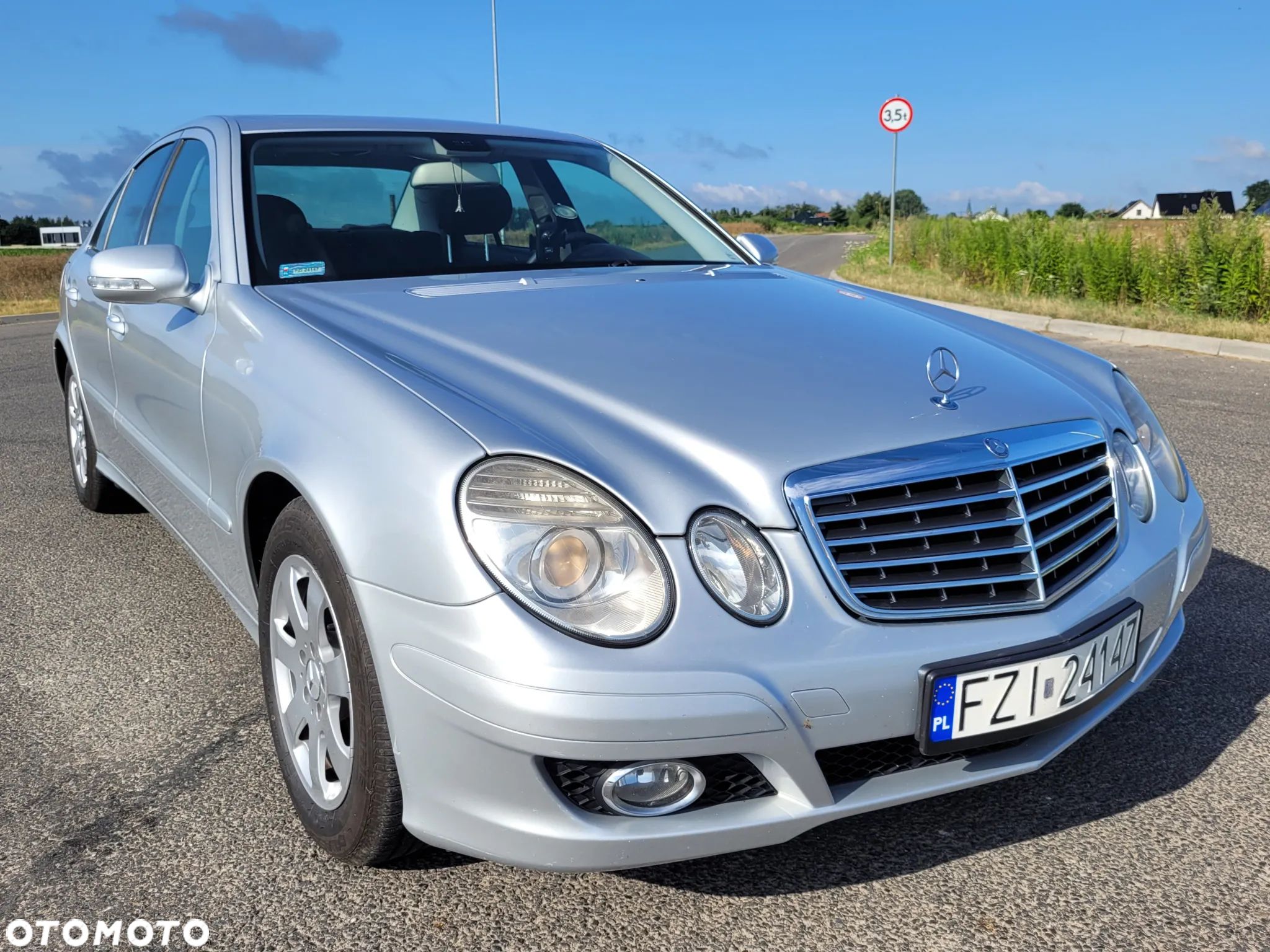 Mercedes-Benz Klasa E - 1