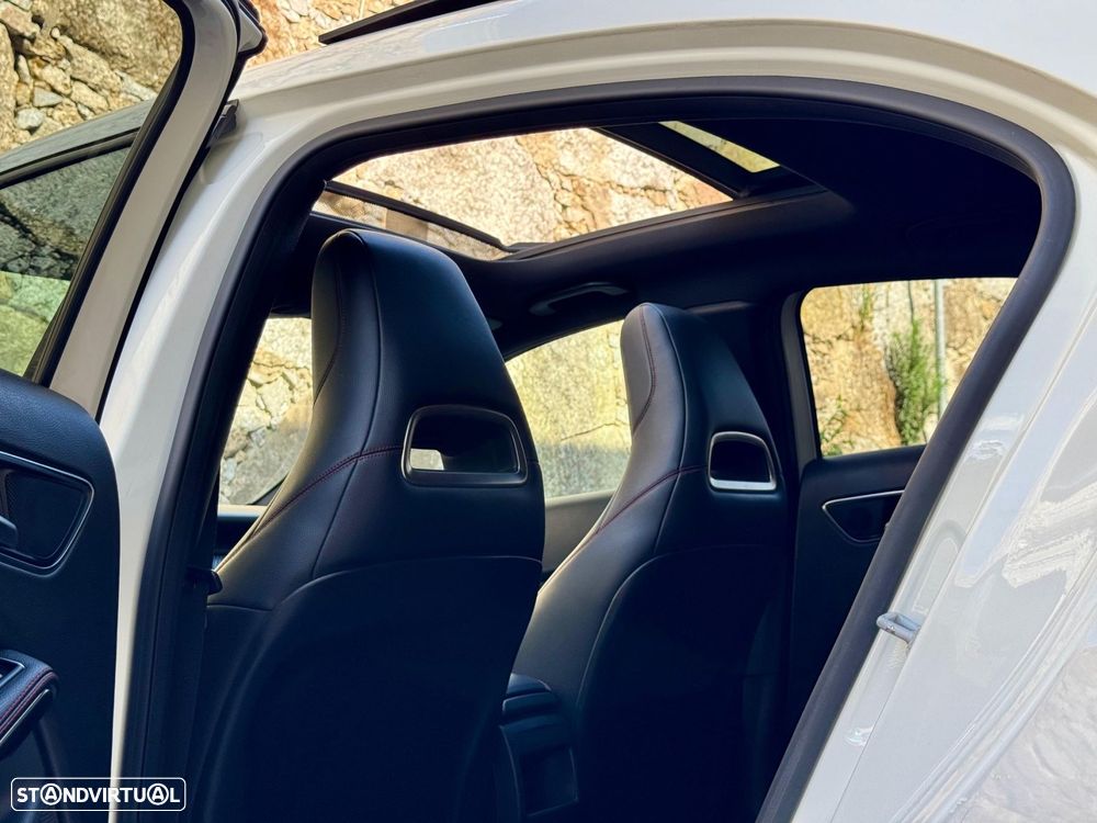 Mercedes-Benz A 180 CDI BE AMG Sport - 31