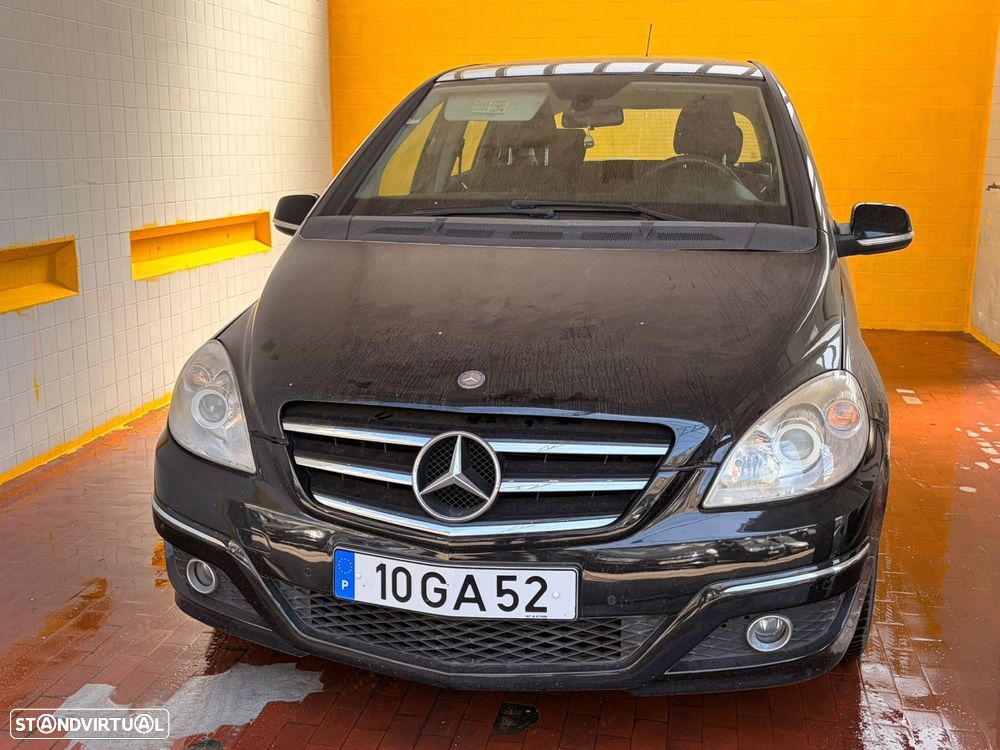 Mercedes-Benz B 180 CDI - 2