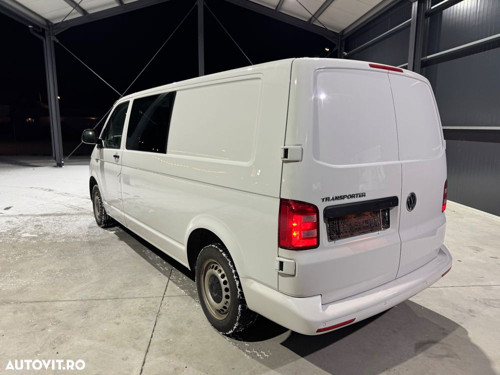 Volkswagen Transporter - 4