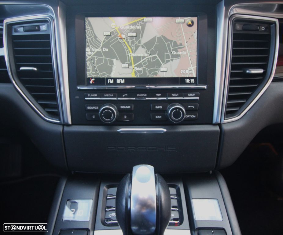 Porsche Macan S - 14