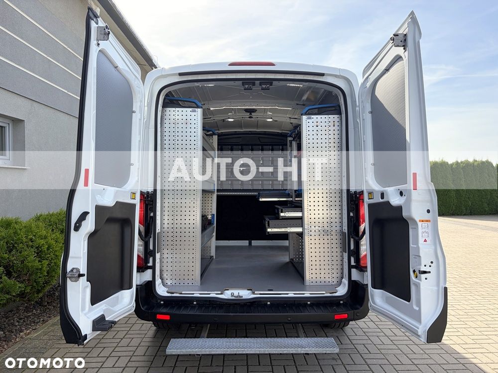 Ford Transit - 15