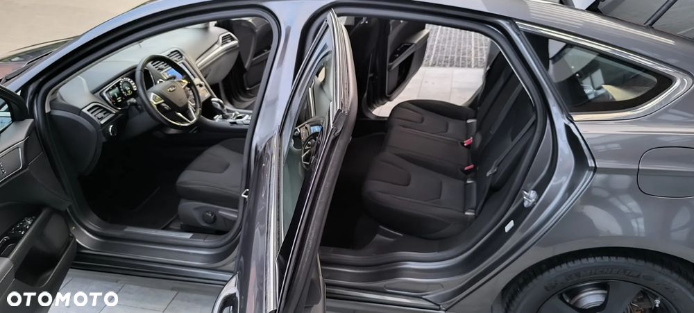 Ford Mondeo 2.0 EcoBlue Titanium - 4