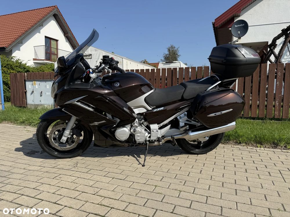 Yamaha FJR - 3