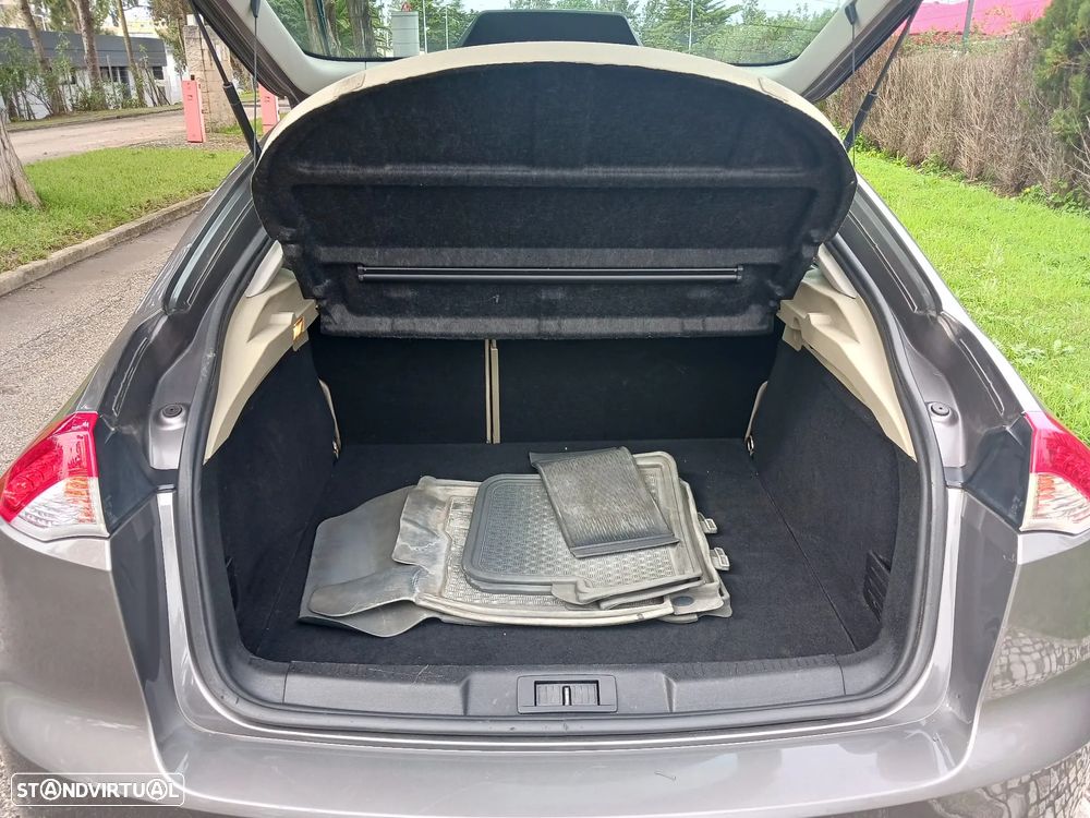 Renault Laguna 2.0 dCi Dynamique S - 38