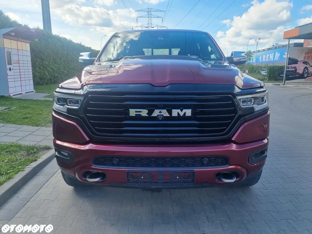 Dodge RAM 5.7 4x4 - 1