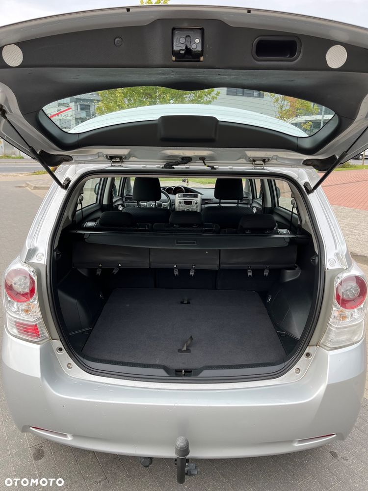 Toyota Verso - 15