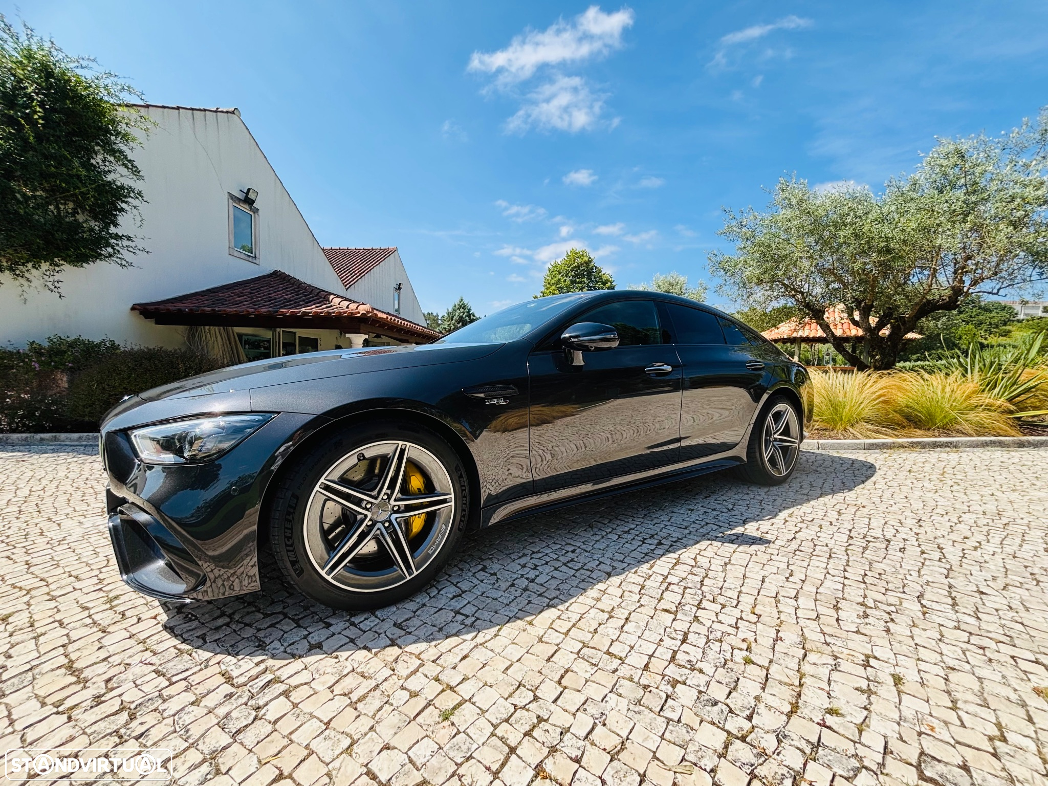 Mercedes-Benz AMG GT 53 4Matic+ - 3