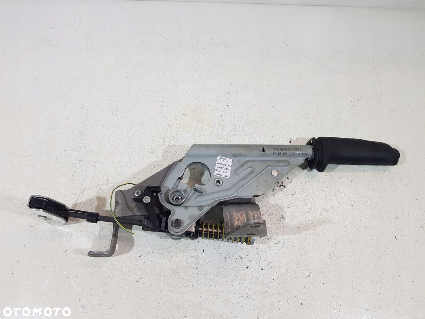 DŹWIGNIA HAMULCA RĘCZNEGO SKÓRA 6799101 BMW F30 F31 F32 F34 EUR - 1