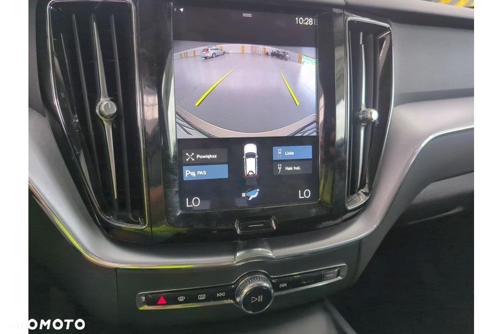 Volvo XC 60 - 8