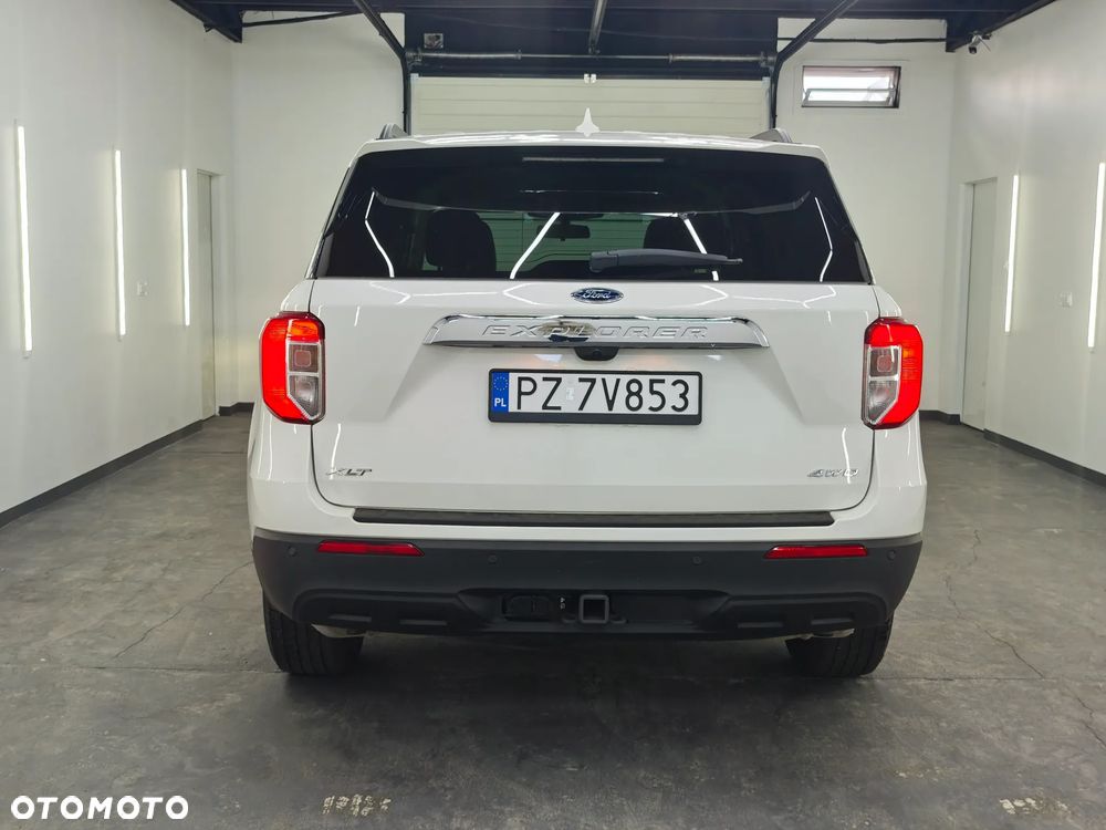 Ford Explorer EcoBoost Plug-in Hybrid PLATINUM - 9