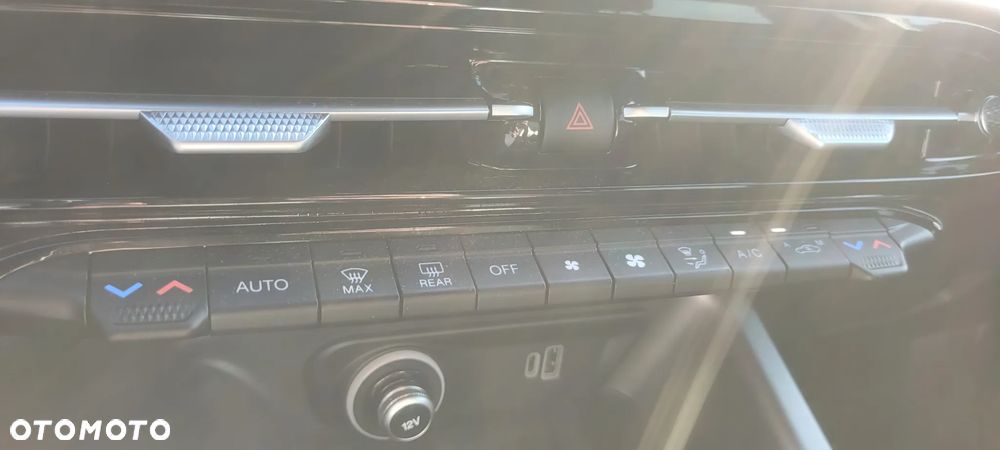 Alfa Romeo Tonale 1.5 T4 GSE mHEV Veloce DCT - 29
