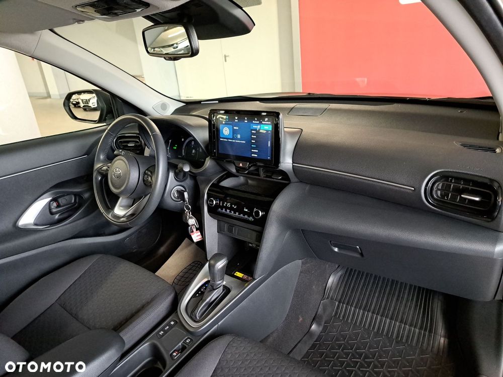 Toyota Yaris Cross Hybrid 1.5 Comfort - 17