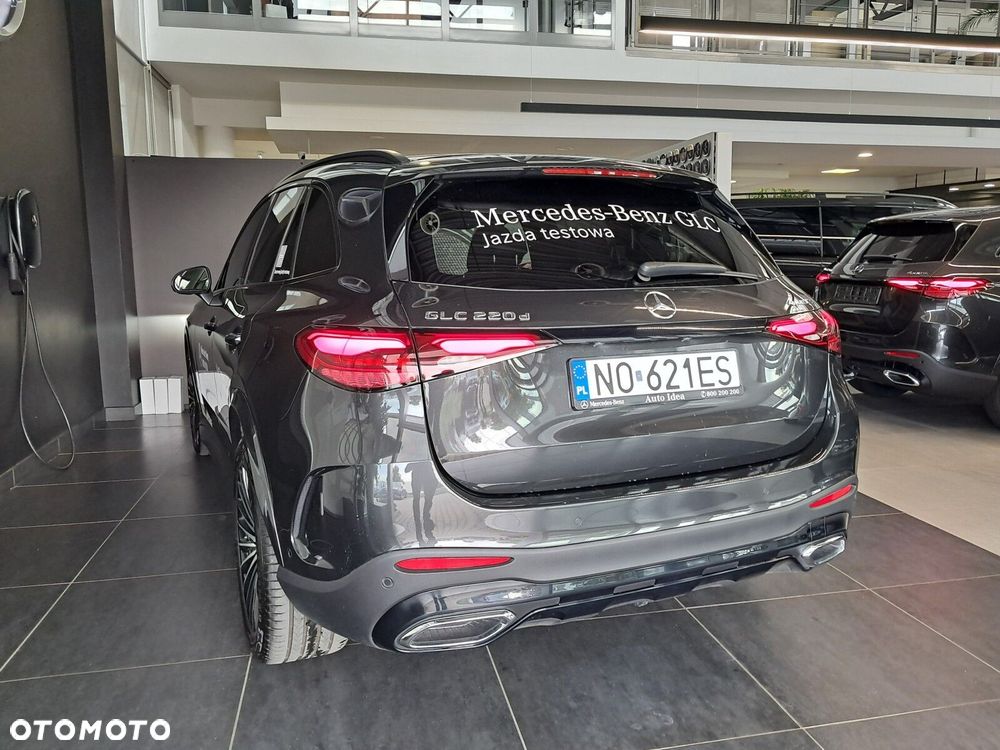 Mercedes-Benz GLC - 19