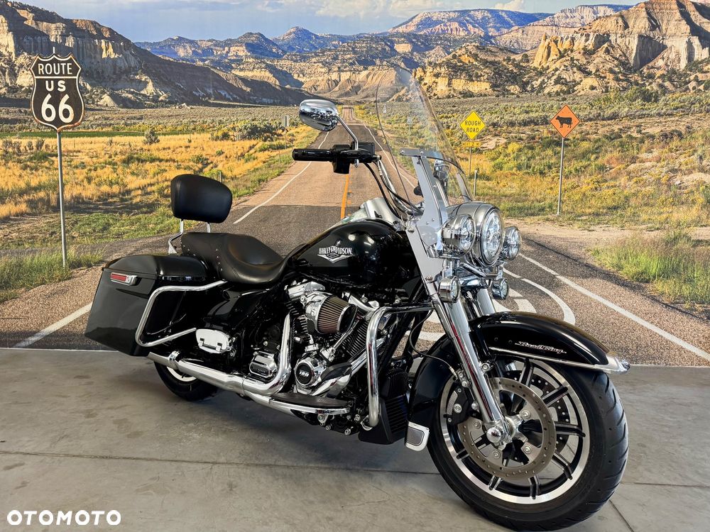 Harley-Davidson Touring Road King - 2