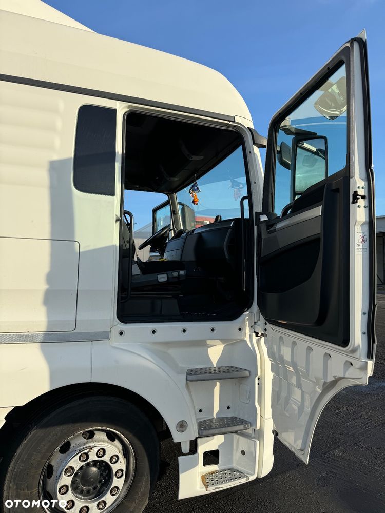 MAN TGX - 11