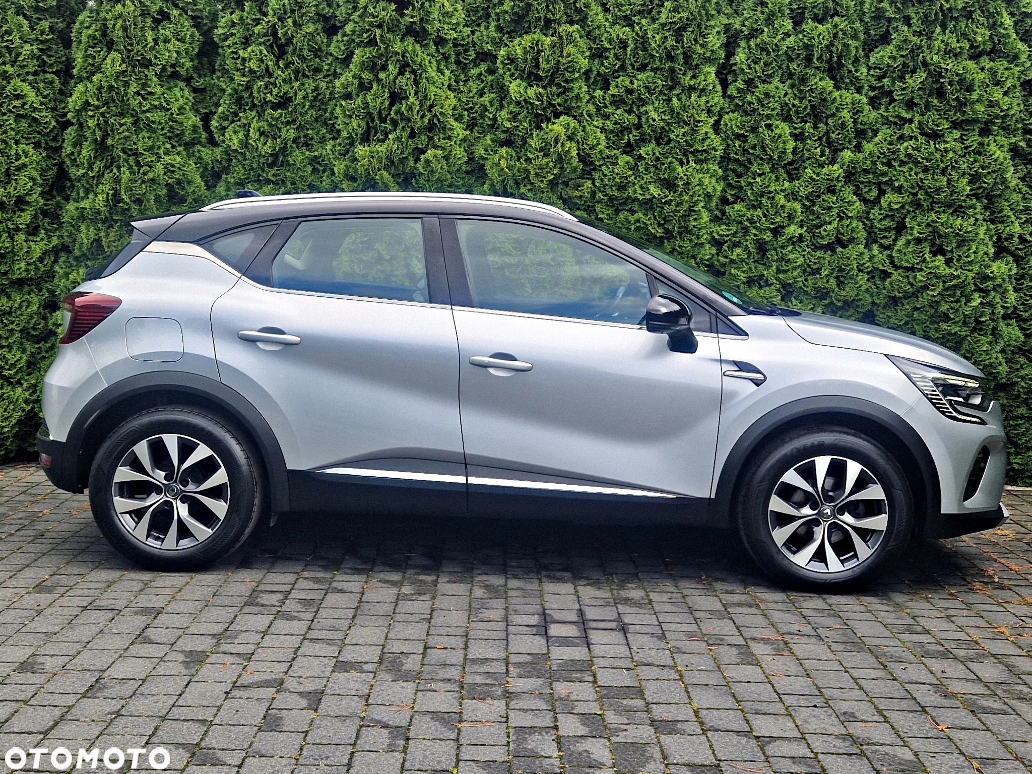 Renault Captur 1.3 TCe Intens EDC - 11