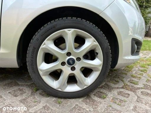 Ford Fiesta - 9
