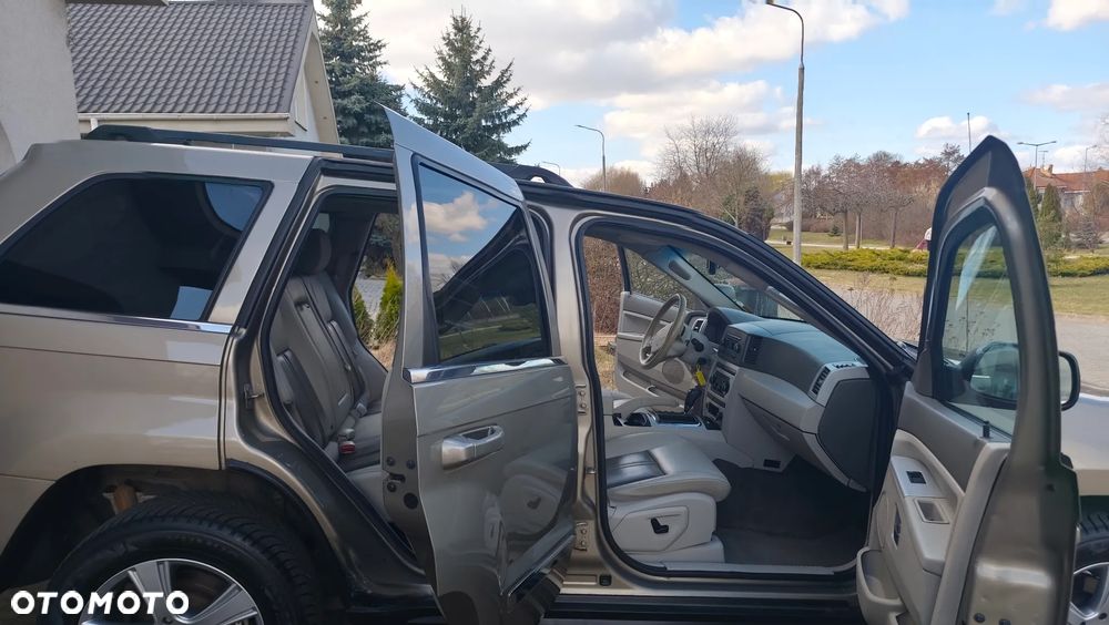 Jeep Grand Cherokee 4.7 Automatik Laredo - 23