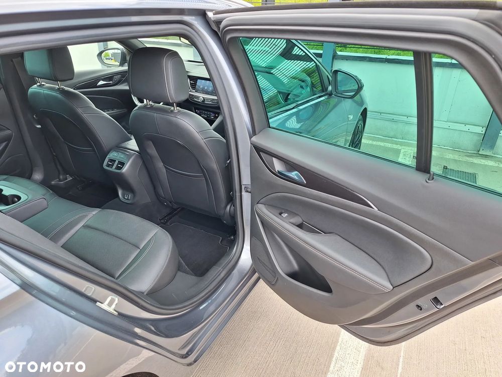 Opel Insignia 2.0 CDTI Elegance S&S - 22
