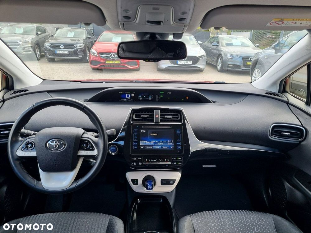 Toyota Prius 1.8 Hybrid Premium - 14