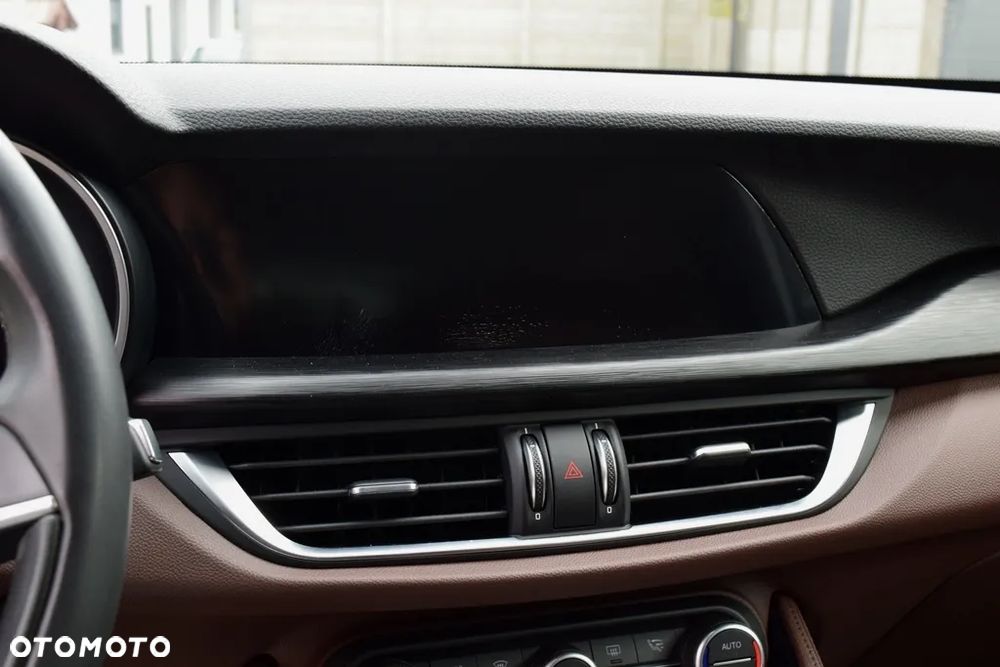 Alfa Romeo Stelvio 2.0 Turbo Super Q4 - 22