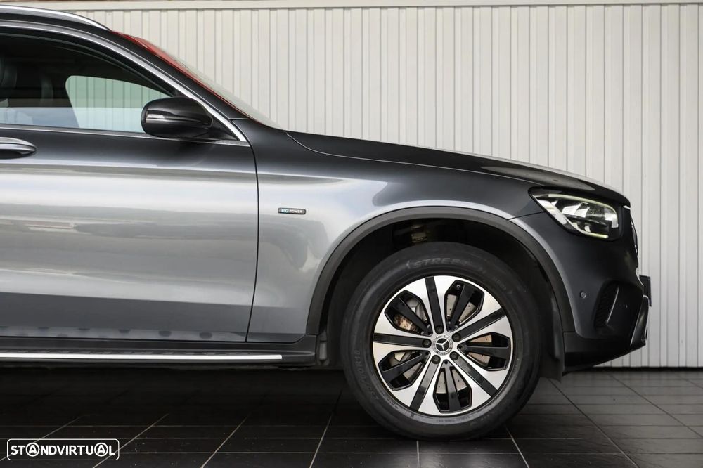 Mercedes-Benz GLC 300 - 16