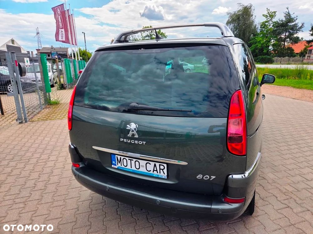 Peugeot 807 HDi 135 Premium - 11