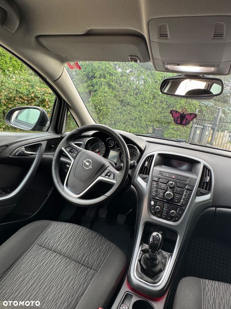 Opel Astra 1.4 Turbo - 13