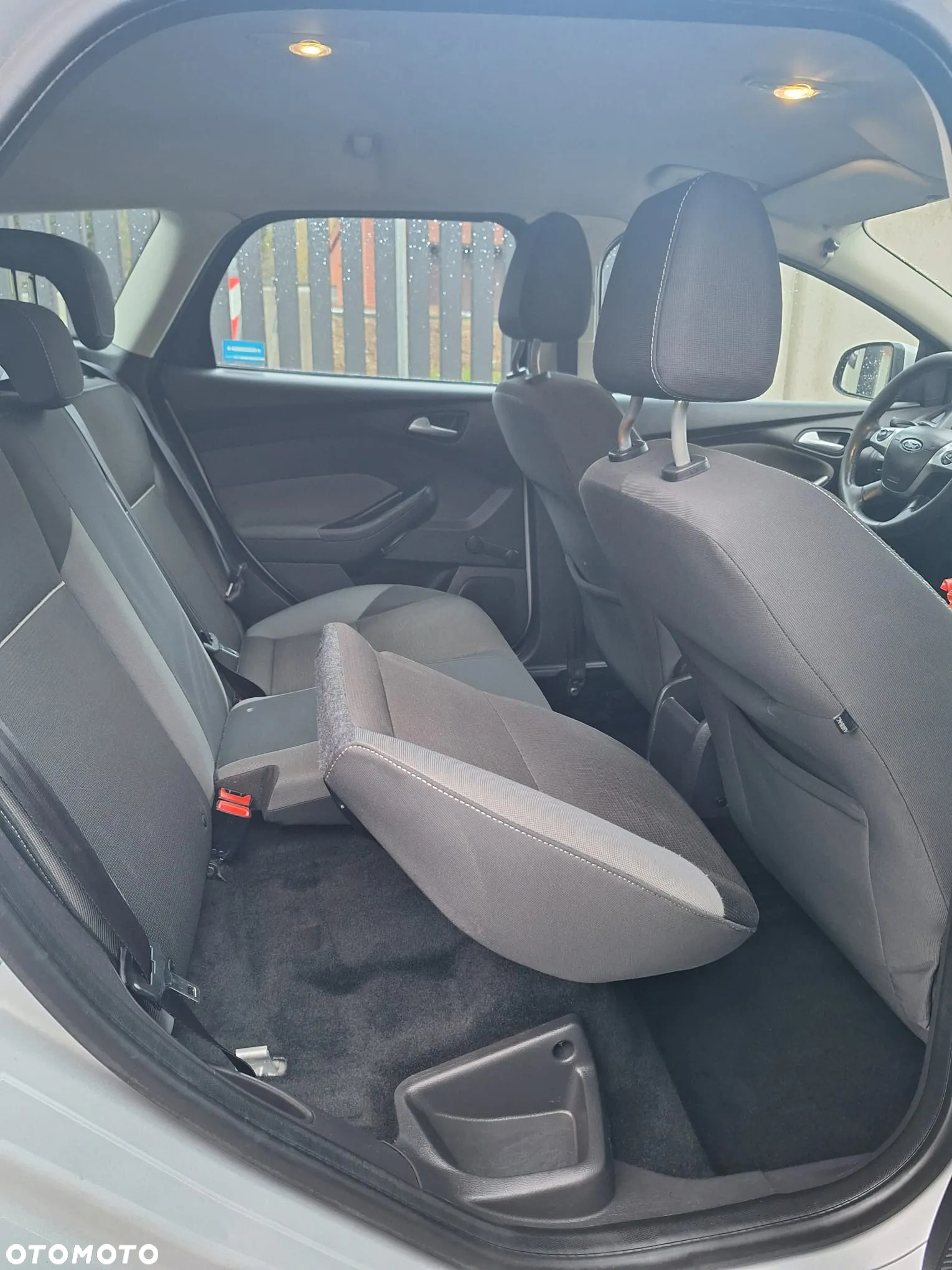 Ford Focus 1.6 TDCi Ambiente - 9