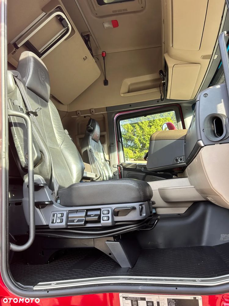 Scania R450 RETARDER / SKÓRY / NAVI / AUTOMAT / POLSKI SALON / ZBIORNIKI PALIWA 1500 L / LAMPY LED / FULL SPOJLERY / TYŁ 4 PODUSZKI / BARDZO ŁADNA SCANIA 2015 ROK !! - 38