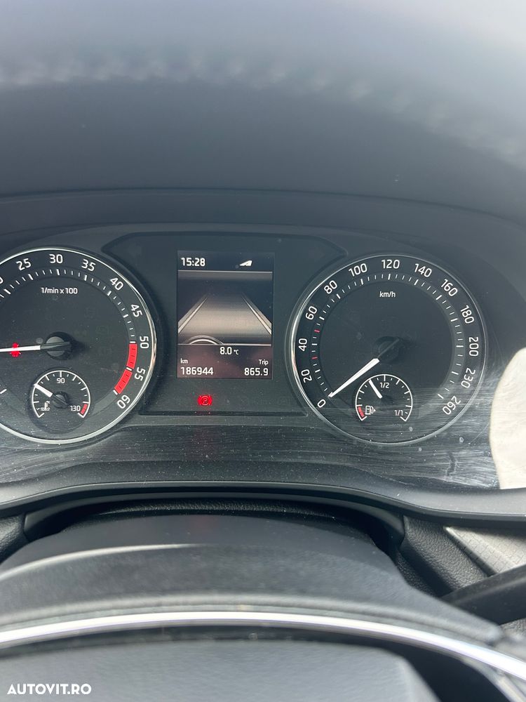 Skoda Octavia 2.0 TDI Ambition - 18