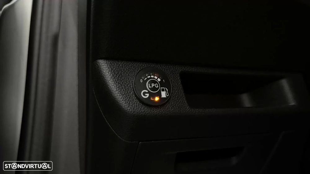 Renault Clio 1.0 TCe Evolution - 22