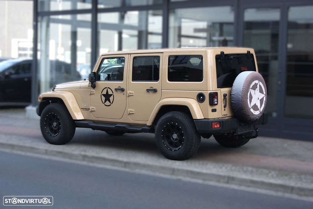 Jeep Wrangler Unlimited Hard-Top 2.8 CRD DPF Auto Sahara - 6