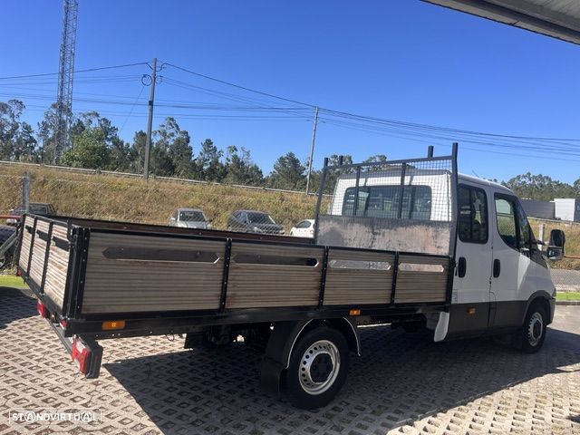 Iveco DAILY CAB/DUPLA 146 cv 7 Lug. - 6
