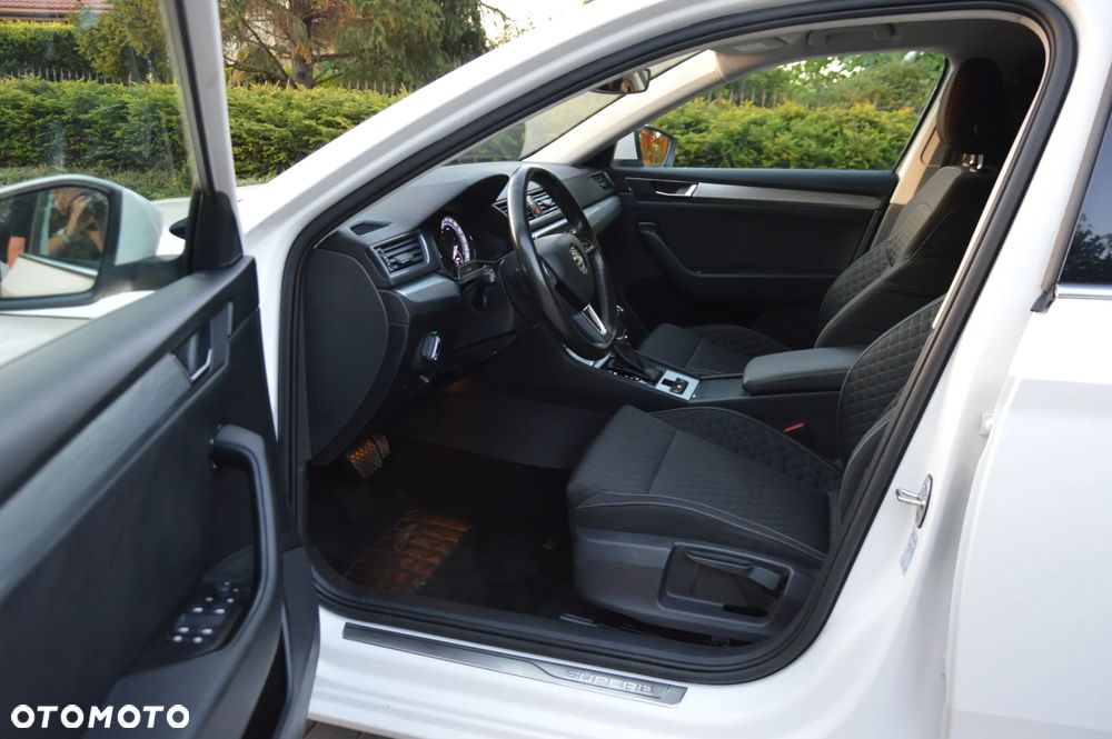 Skoda Superb 1.4 TSI Plug-In Hybrid Style DSG - 8