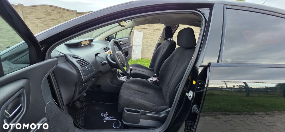 Citroën C4 1.4 16V Advance - 27