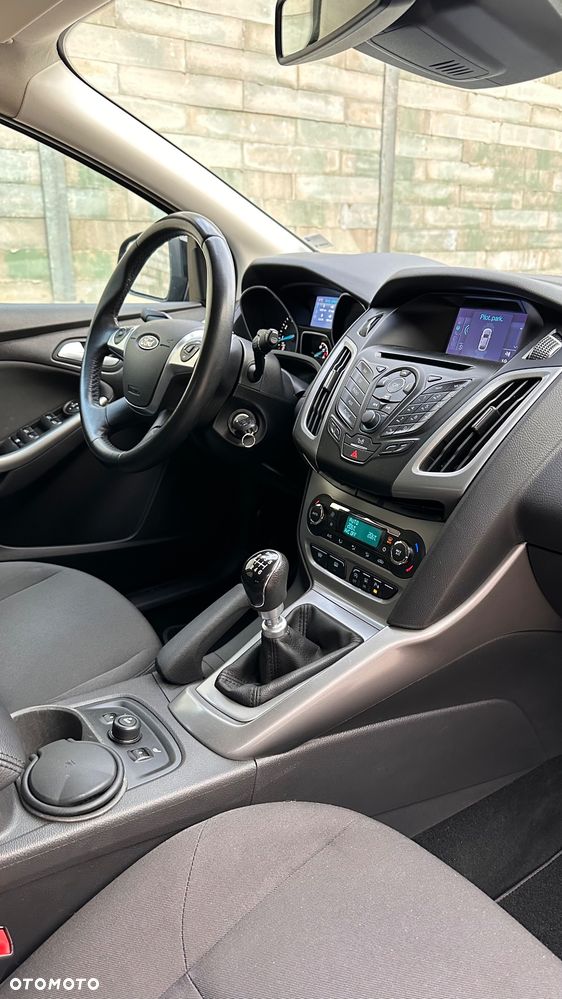 Ford Focus 1.0 EcoBoost Edition - 35