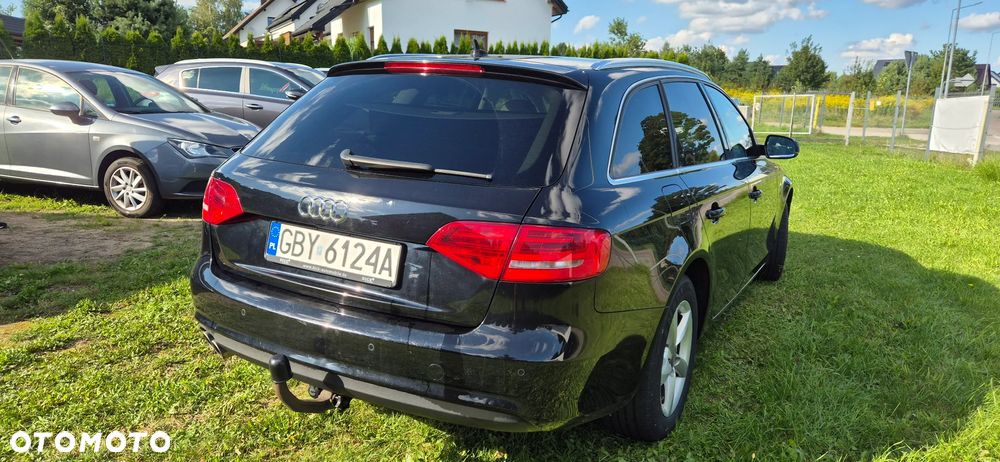 Audi A4 Avant 2.0 TDI DPF Ambiente - 6