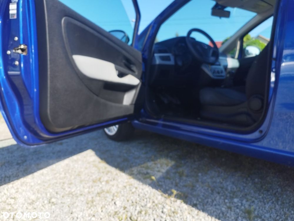 Fiat Punto - 18