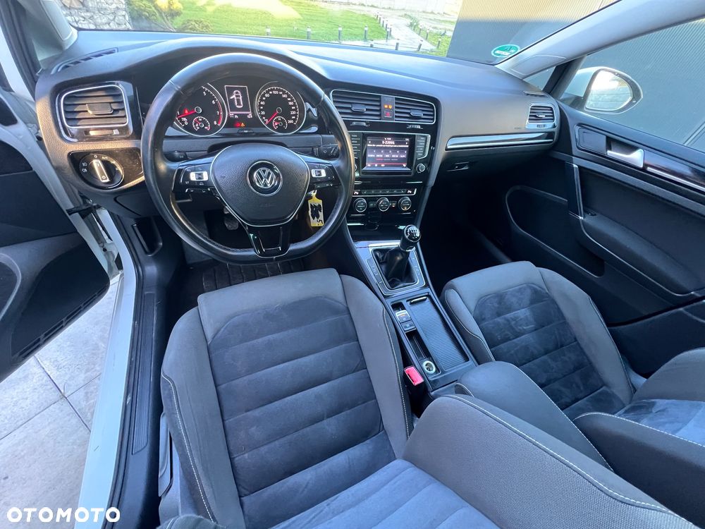 Volkswagen Golf 1.4 TSI BlueMotion Technology Highline - 3