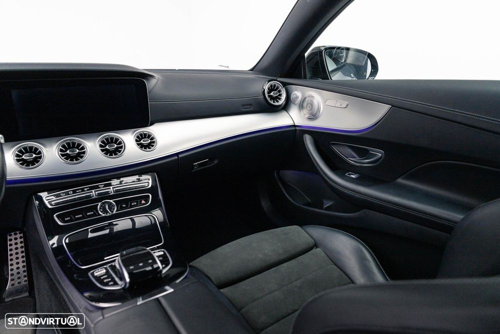 Mercedes-Benz E 220 d AMG Line - 16
