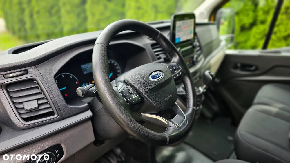 Ford Transit - 27