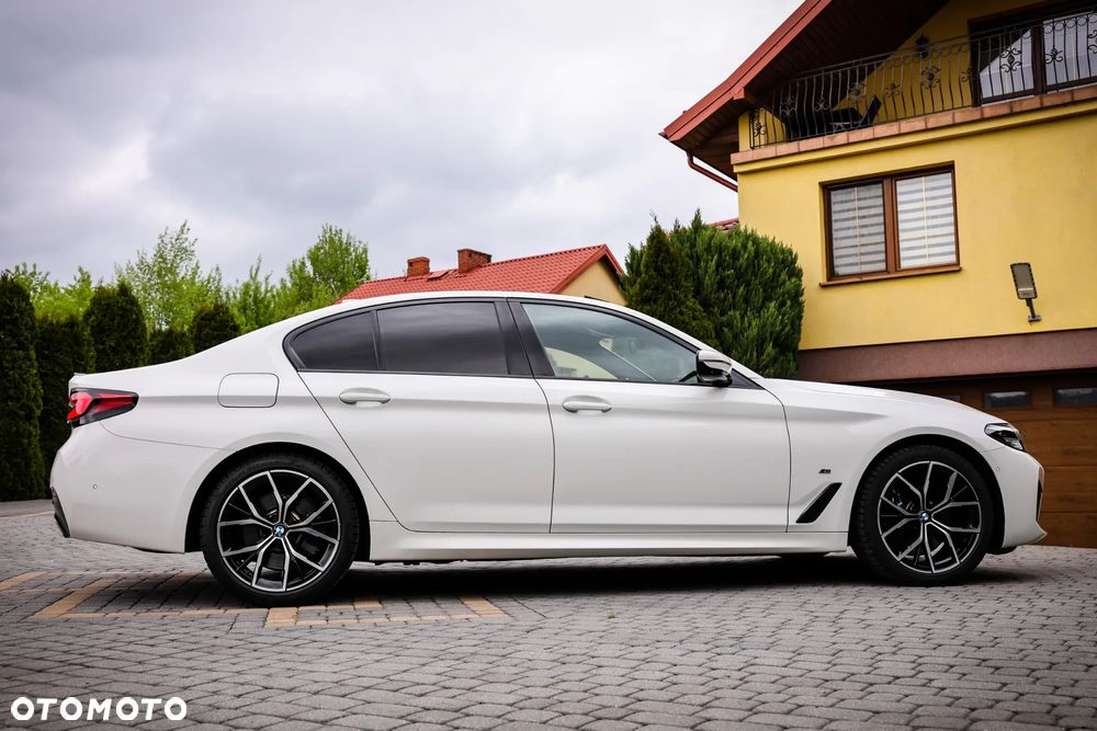 BMW Seria 5 530e M Sport sport - 9