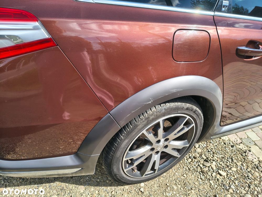 Peugeot 508 RXH 2.0 HDi HYbrid4 - 5