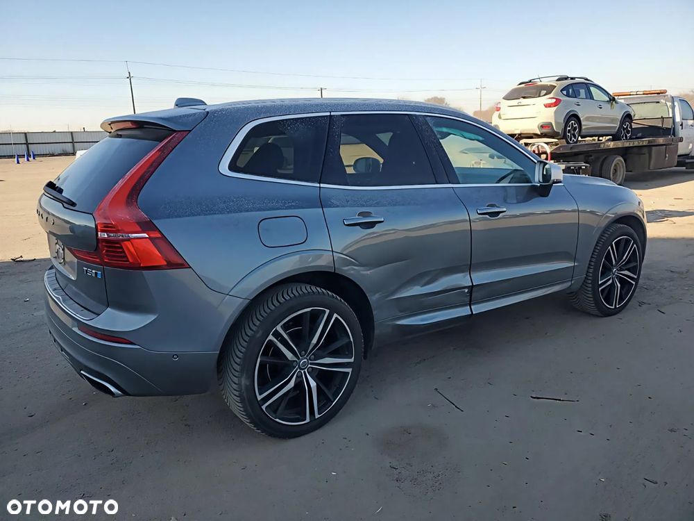 Volvo XC 60 - 4