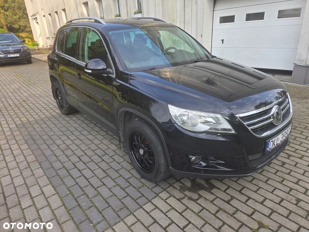 Volkswagen Tiguan - 5