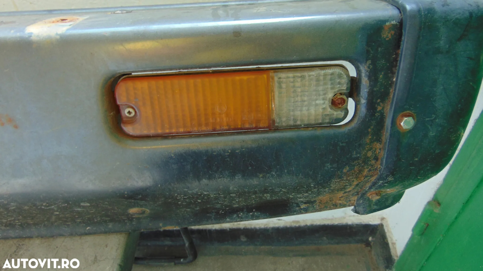 Bara cu semnalizari stanga-dreapta de Daihatsu Feroza - 5